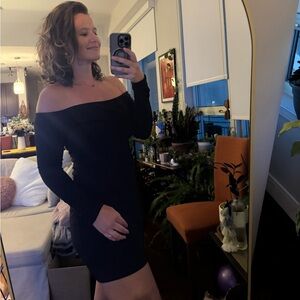 Black Off the Shoulder Long Sleeve Mini Bodycon Dress Solid Short Size Regular